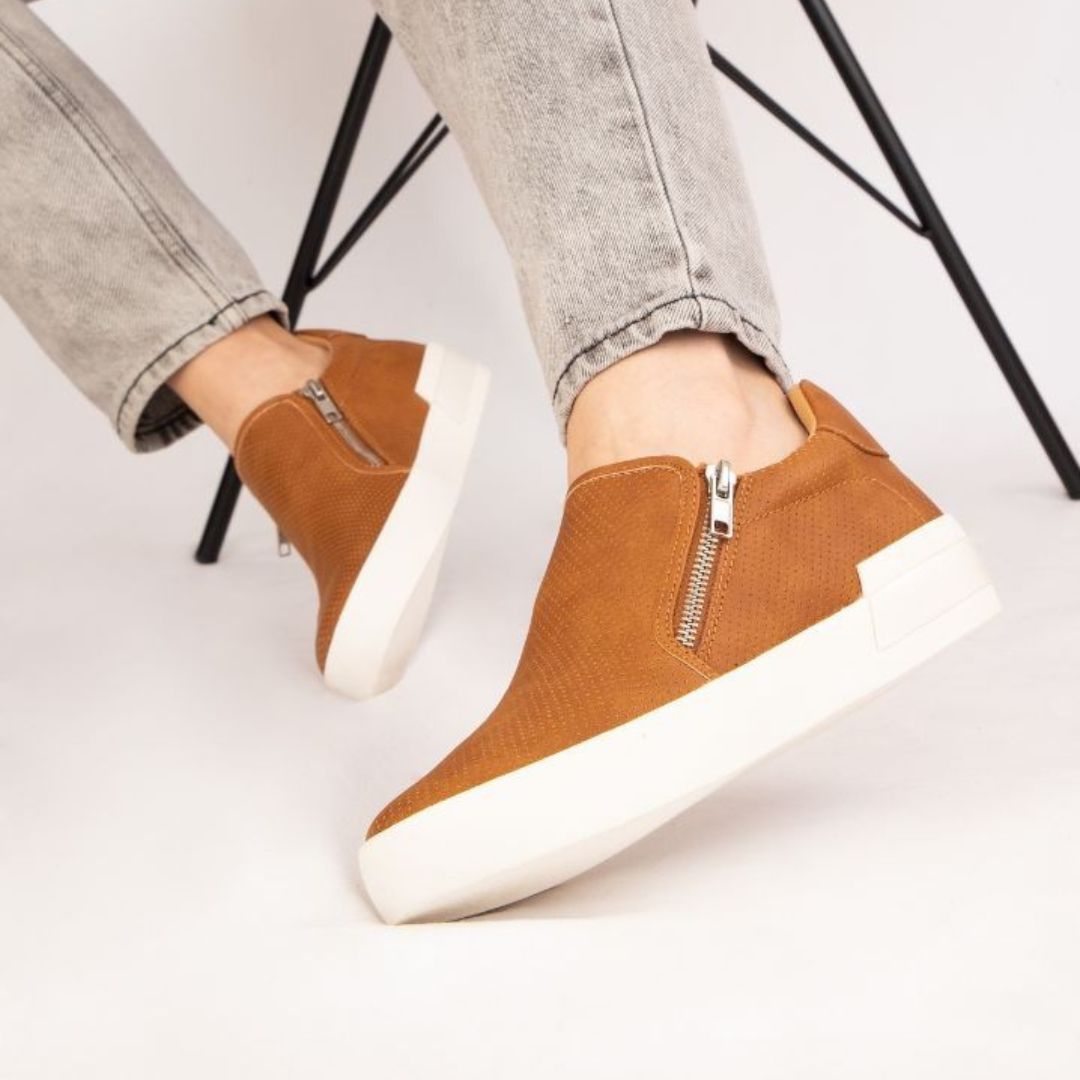 (Copy) Zion Double Zipper Sneaker