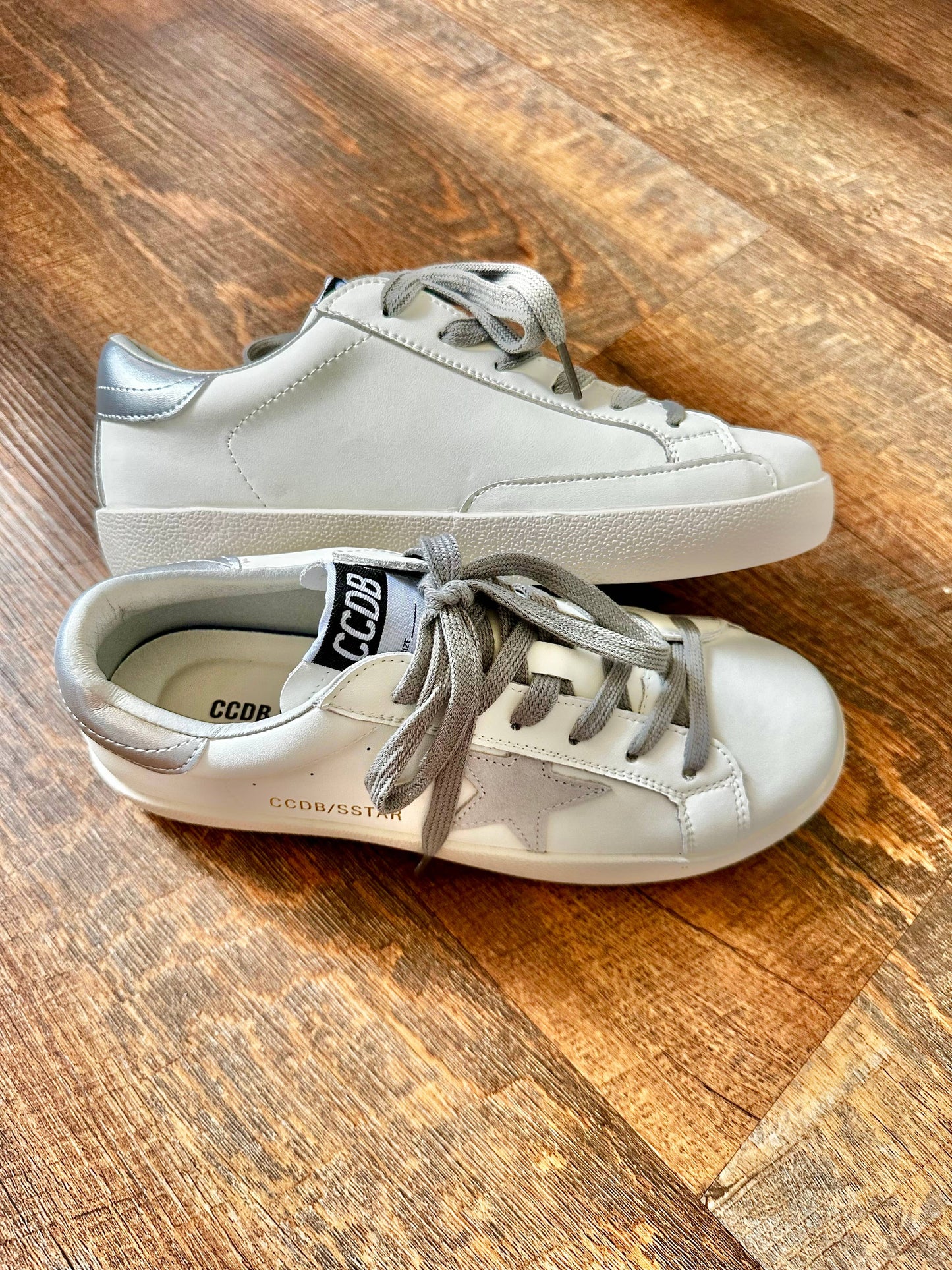 Grey Star Silver Heel Women’s Sneakers