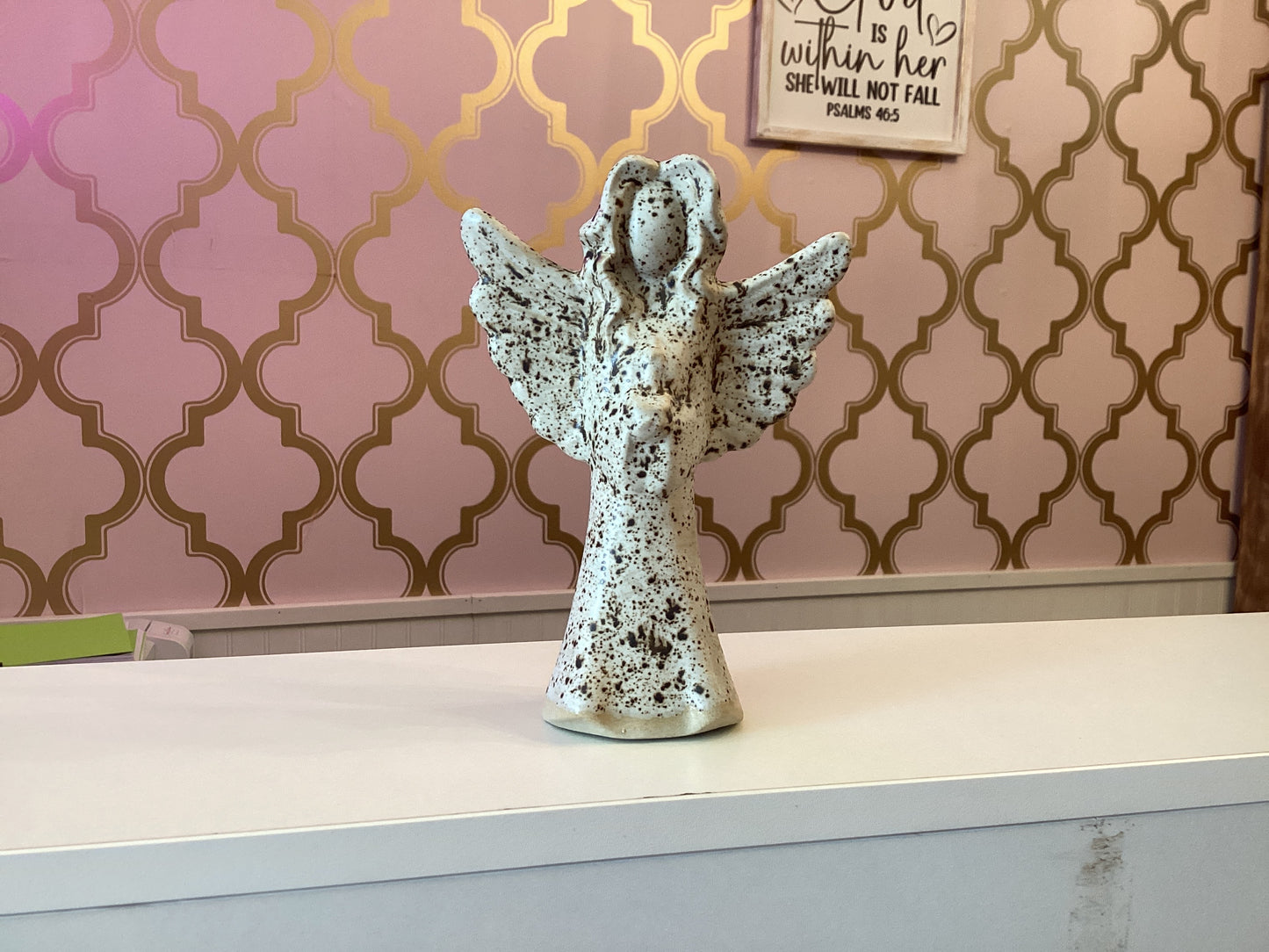 Farm house angel